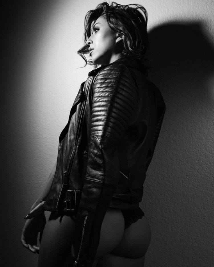 Tianna Gregory Photo 2017