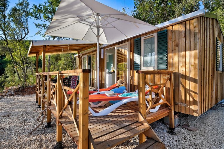 Camping La Jenny - Domaine Naturiste Jolie