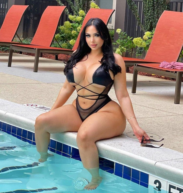 Anastasia Lux (Anastasia Lux)