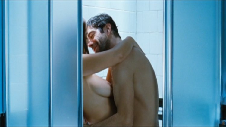 Naked Monica Bellucci in the film The summer of passion