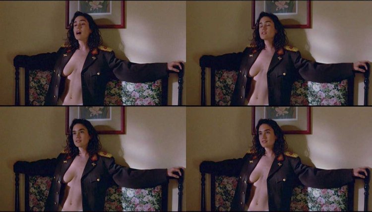 Jennifer Connelli in his youth naked