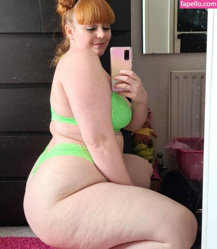 Nicole Herring photo