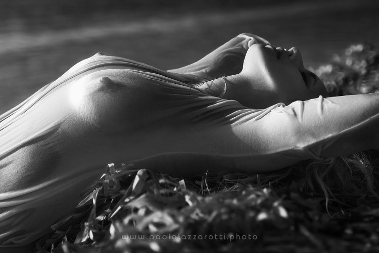 Julia prestige hecho naked