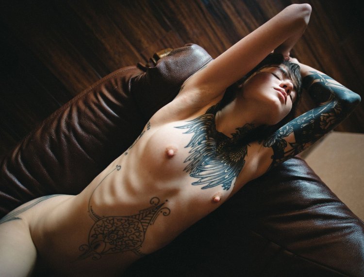 Ryabova nude valentina Tattoo Artist