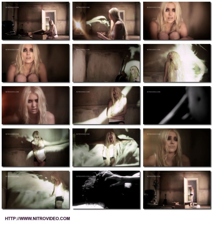 Taylor Michel Momsen Naked