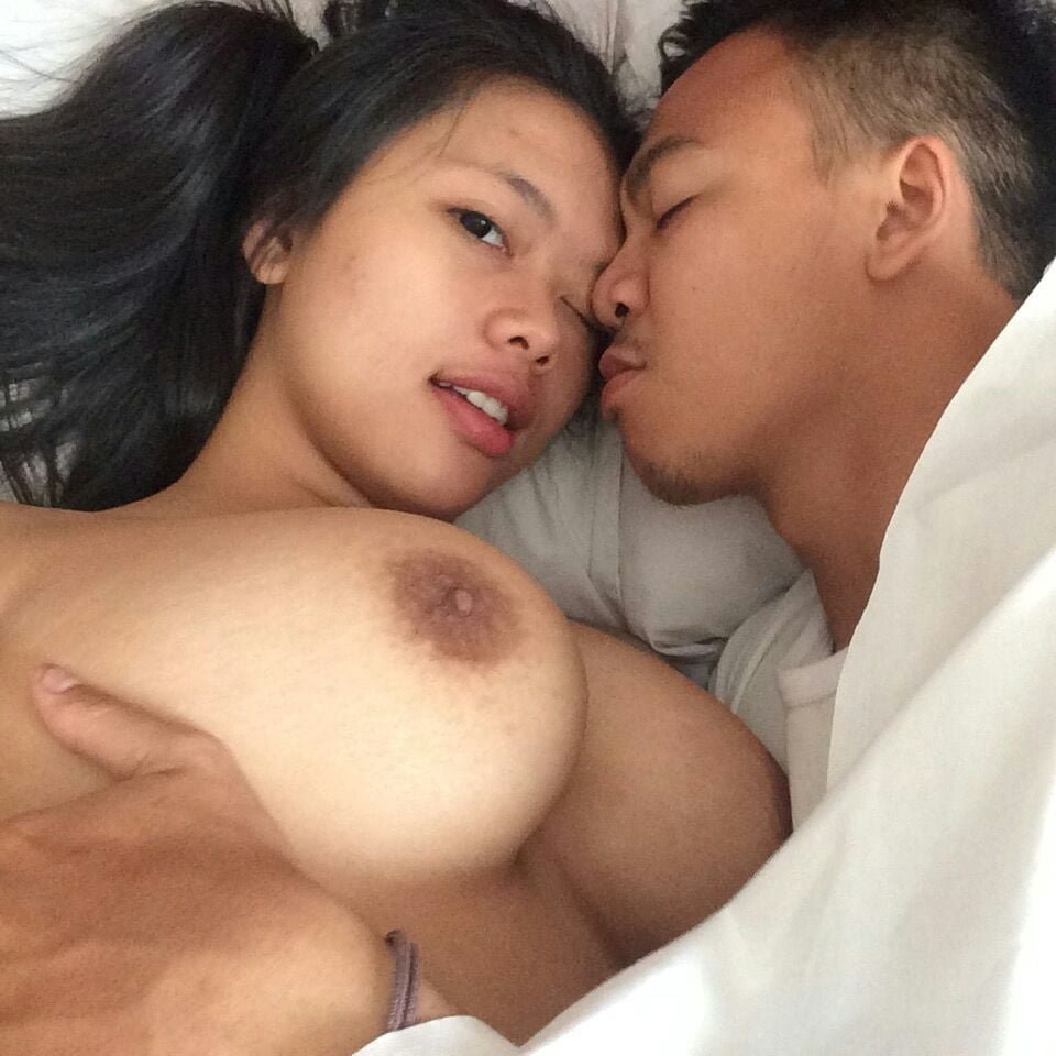 Indonesian Dark Nipples - Indonesia Big Tits Porn - 48 photos