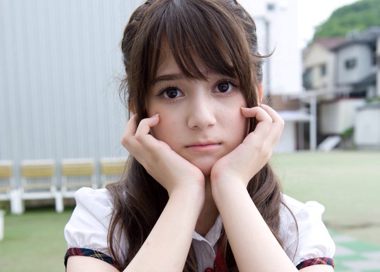 Laura Hollyman boots