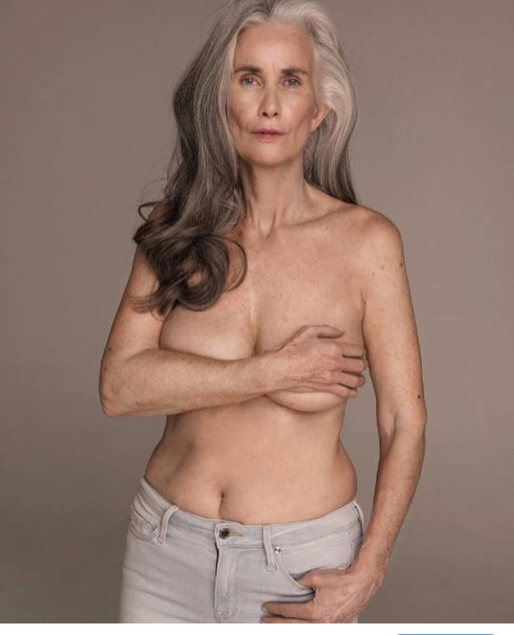 Gray hair nude - 57 photos