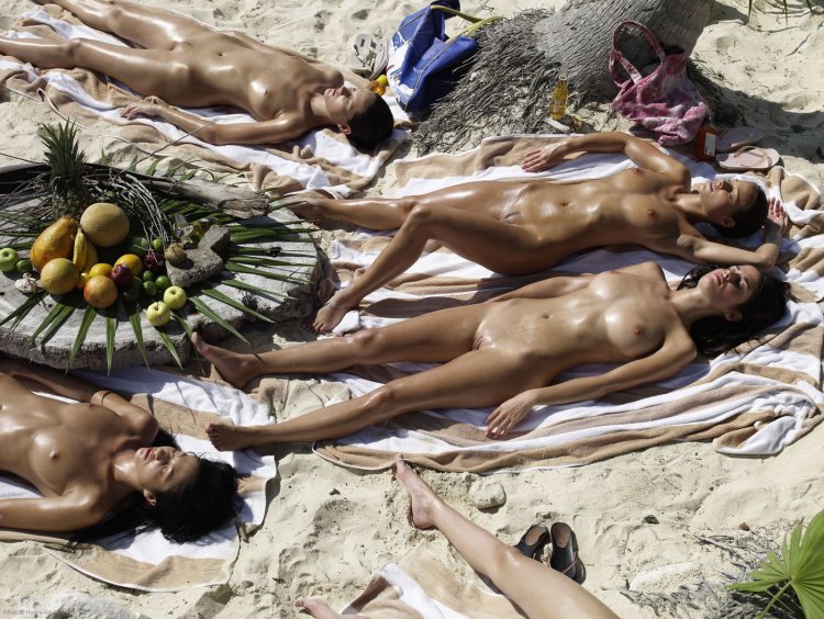 Mexican nudic beach