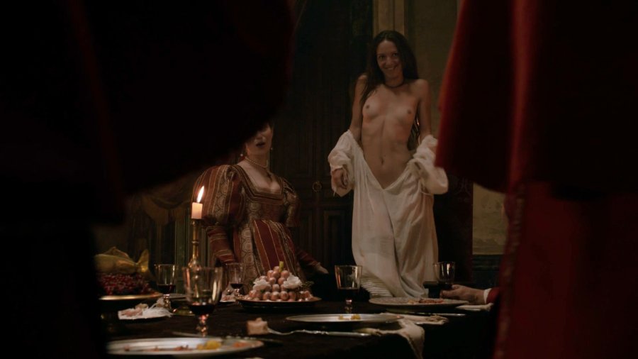 Lucrezia Borgia nude scenes