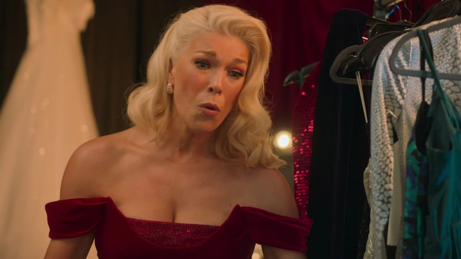 Hannah Waddingham Cleavage