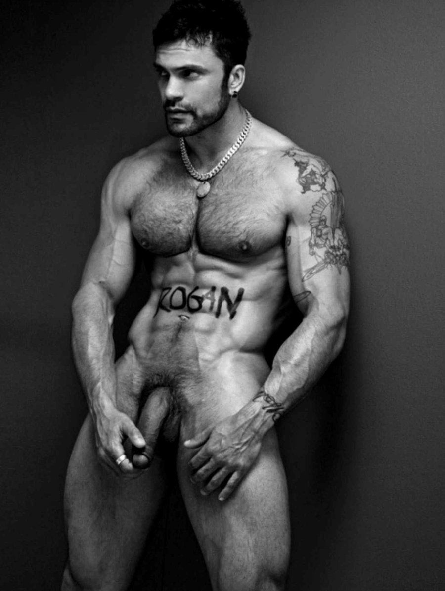 Rogan Richards porn actor