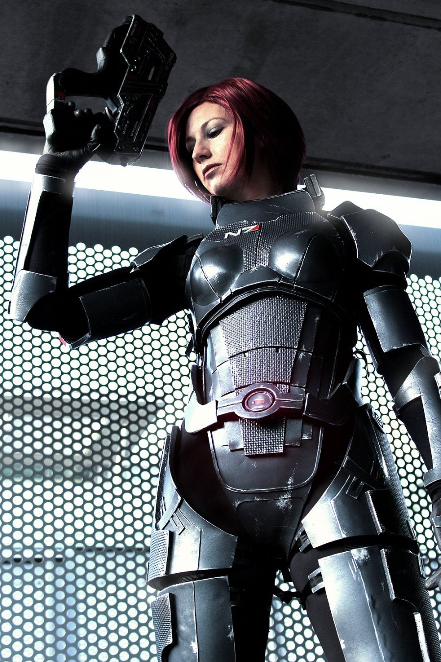Mass Effect Shepard cosplay