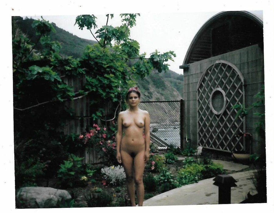 Natalie Kelly nudity