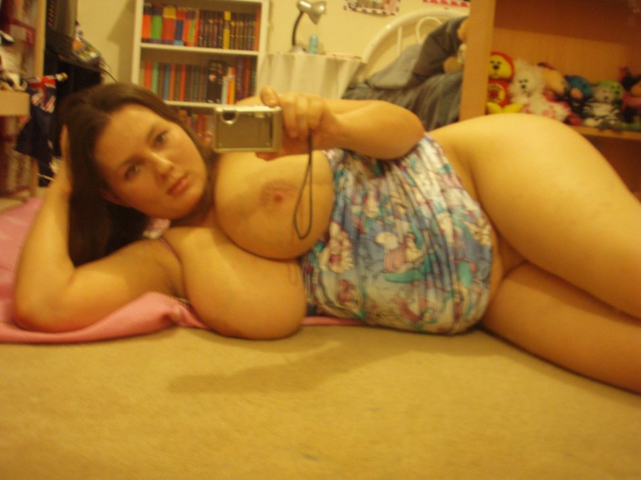 Young chubby private nude