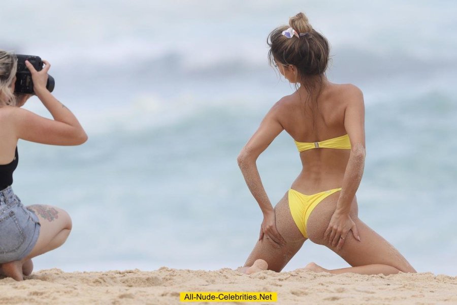 Belle Lucia eratitch photo shoot