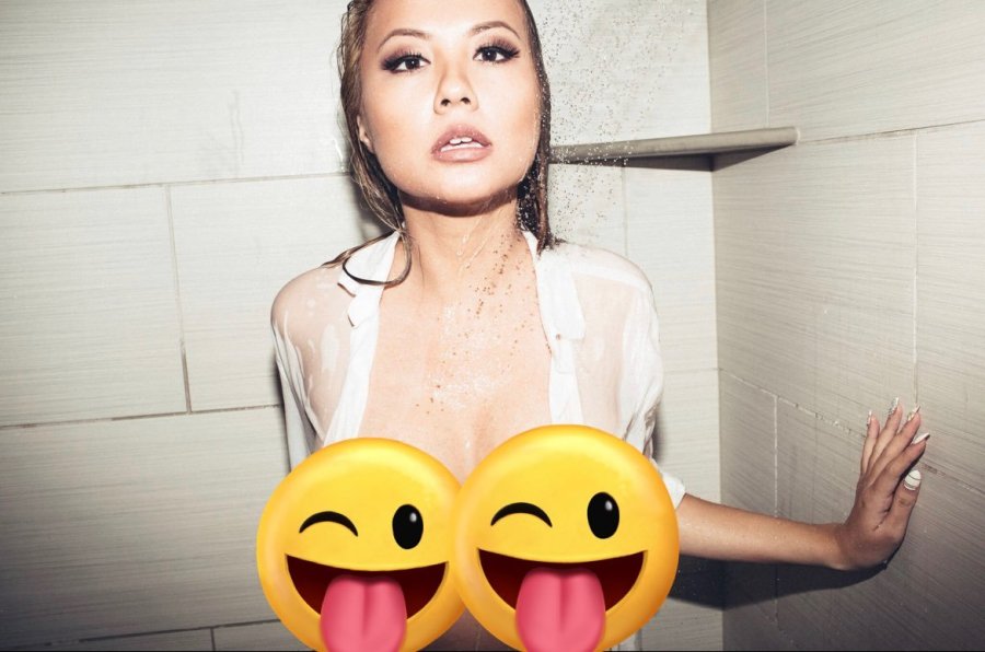 Evelyn Tomlinson naked