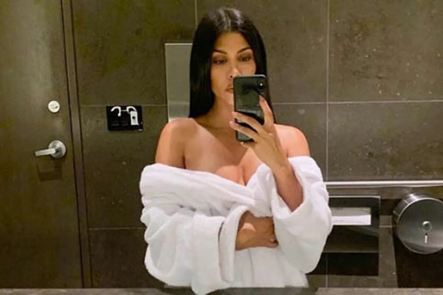 Tits Selfi naked Turkmen