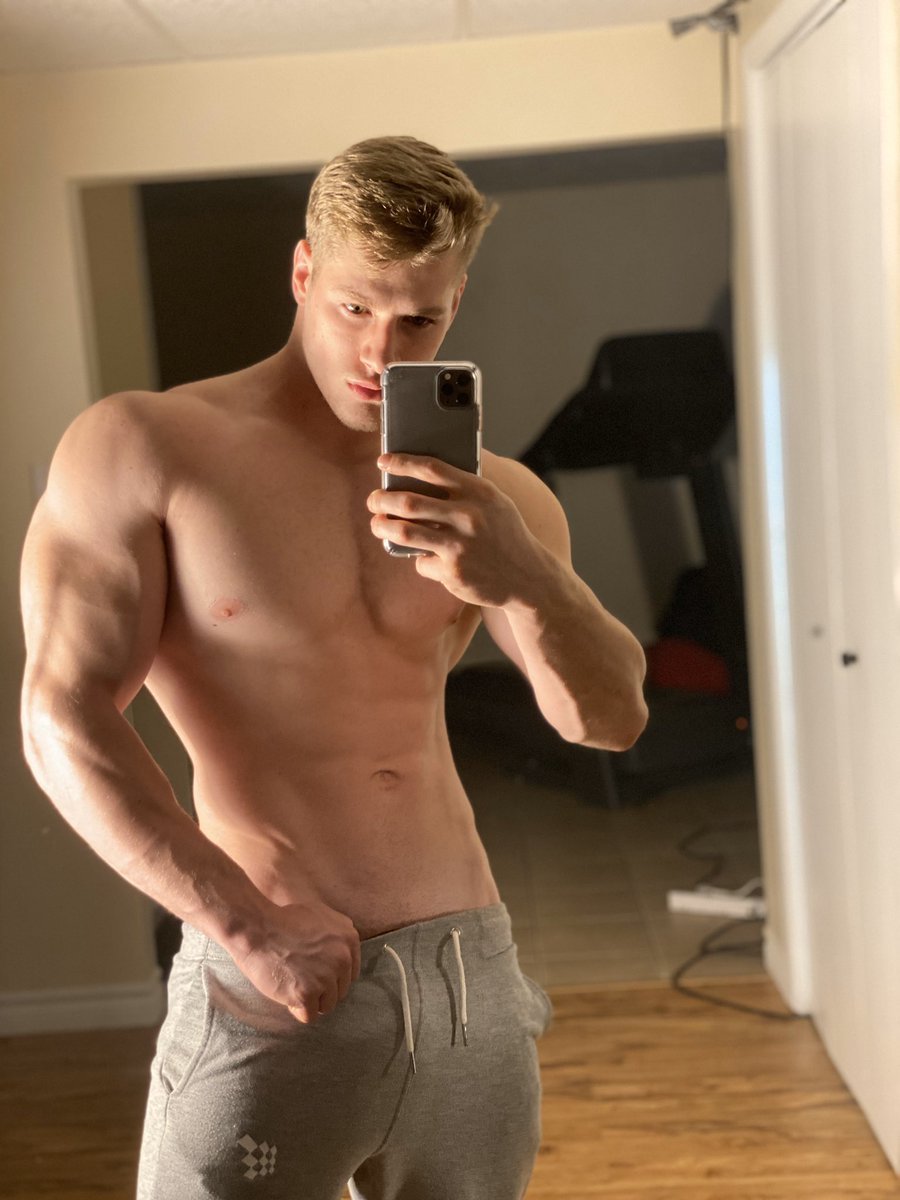 Patrick Gibson Naked Photos