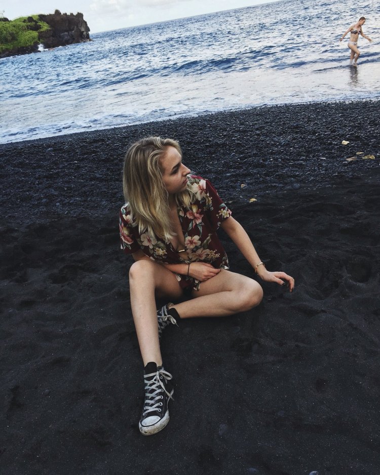 Lisa Vannatta Bikini