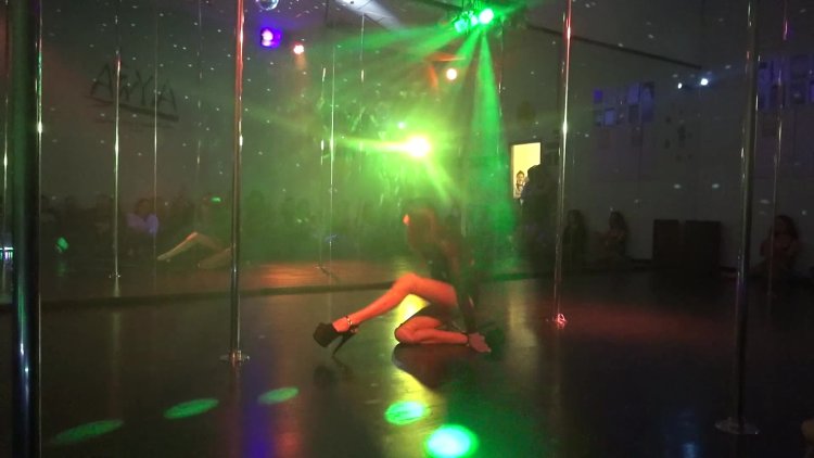 Nina Serebrova model