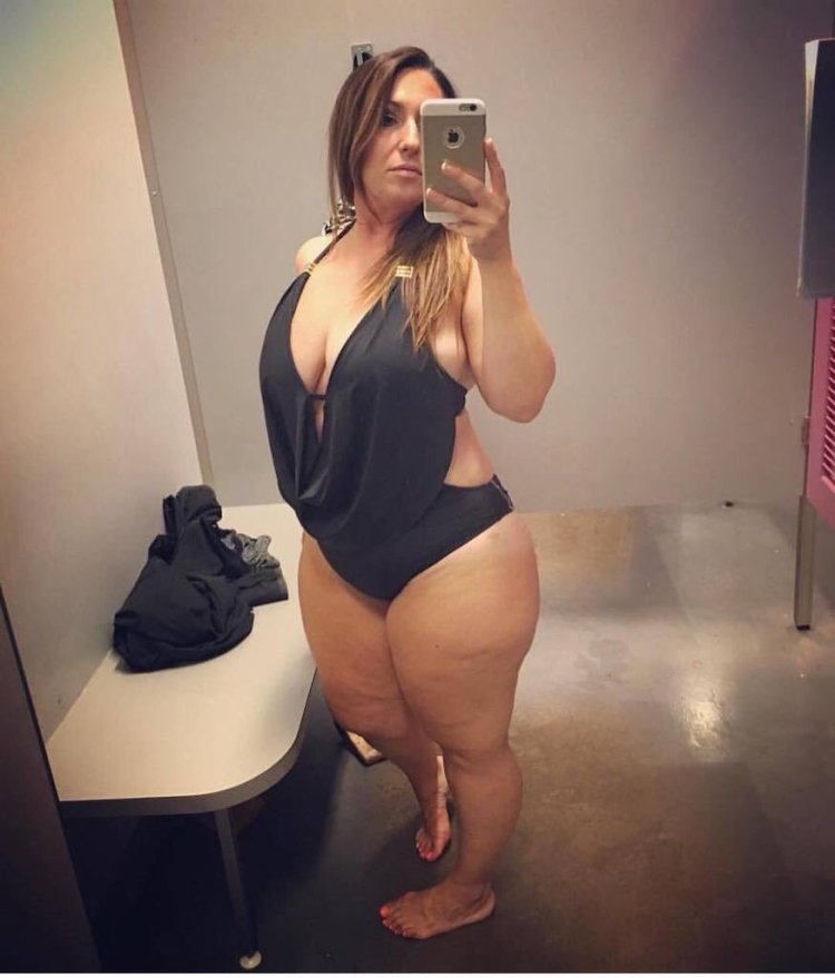 Plus saz Victoria Kassel