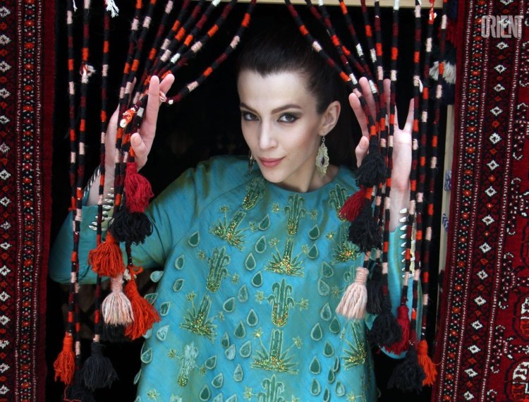 Fashion Sahra Sakhin Turkmenistan