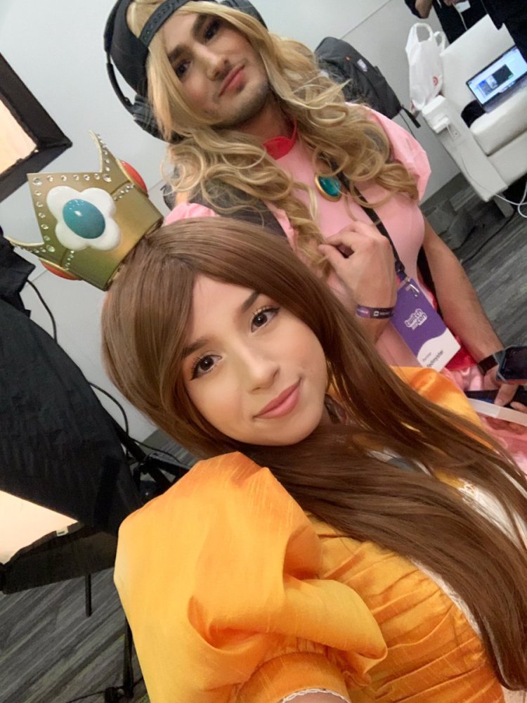 Pokimane in underwear