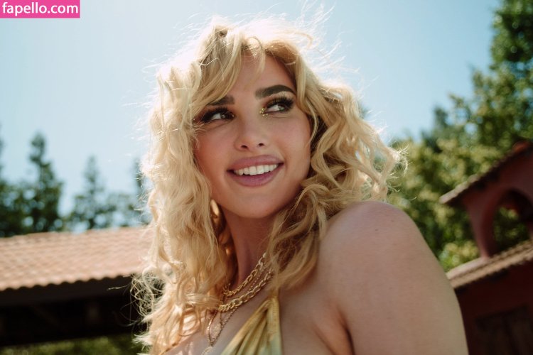 Tammy Hembrow and Kylie Jenner