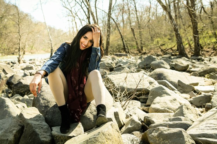 Laurena Garcia Feet Model