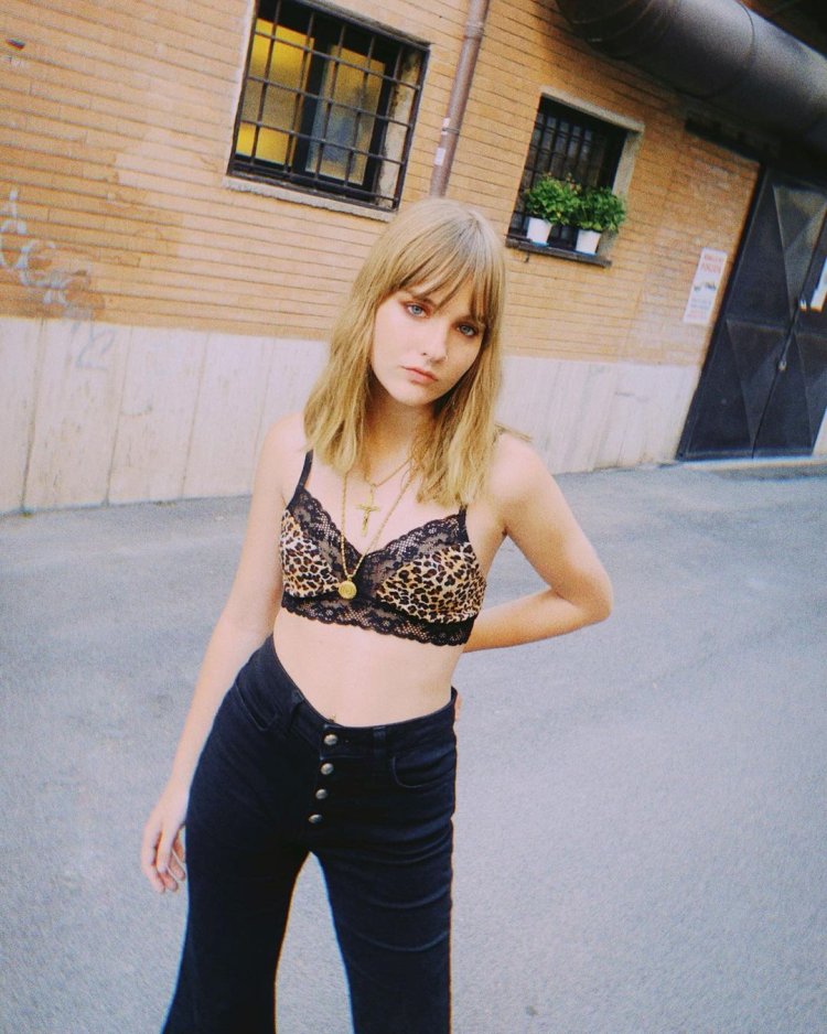 Mopenskin Damiano David and Victoria