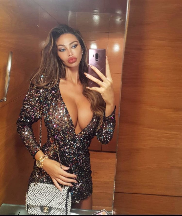 Model Sorai Vuchelich