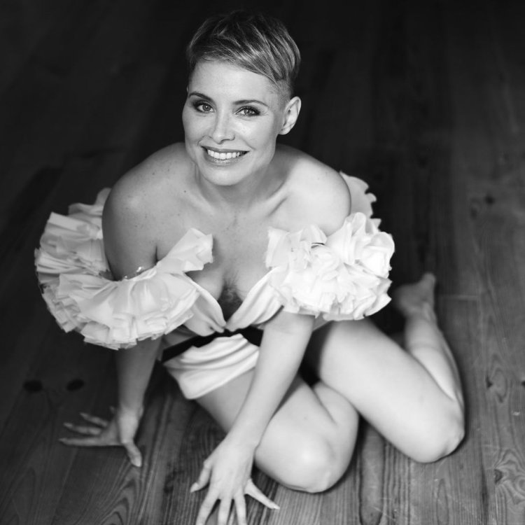 Soraja vucelic in dress