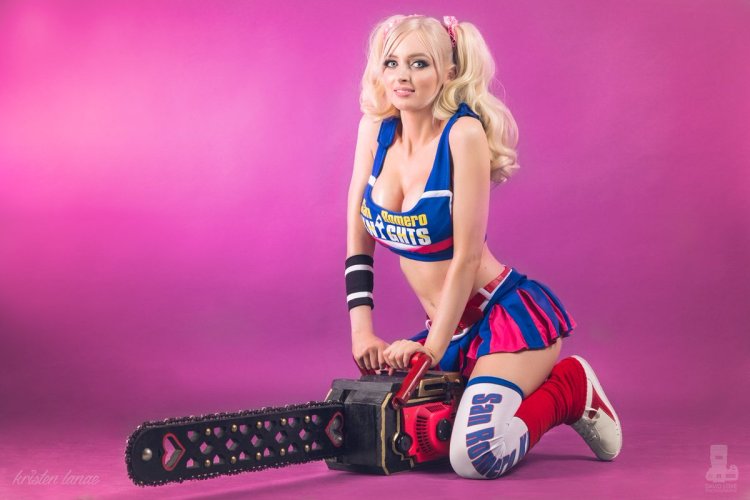 Kenzie Taylor Selfie