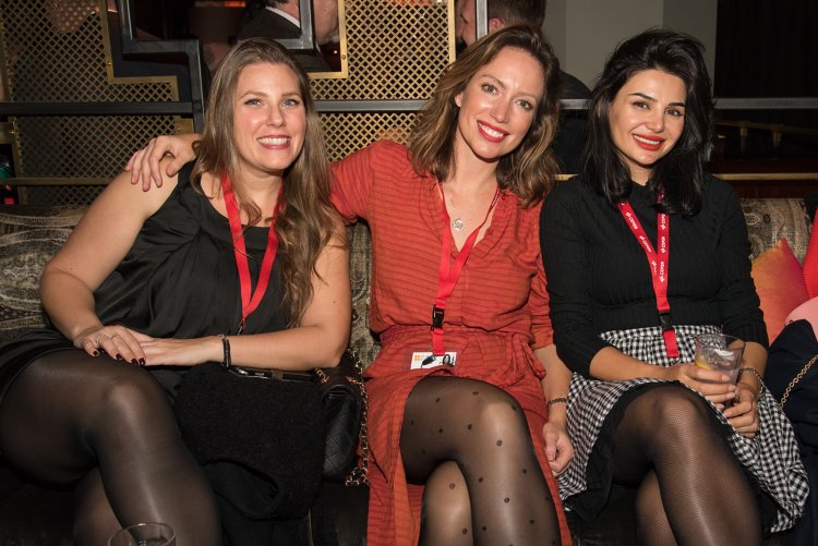 Amateur asses Upskirt