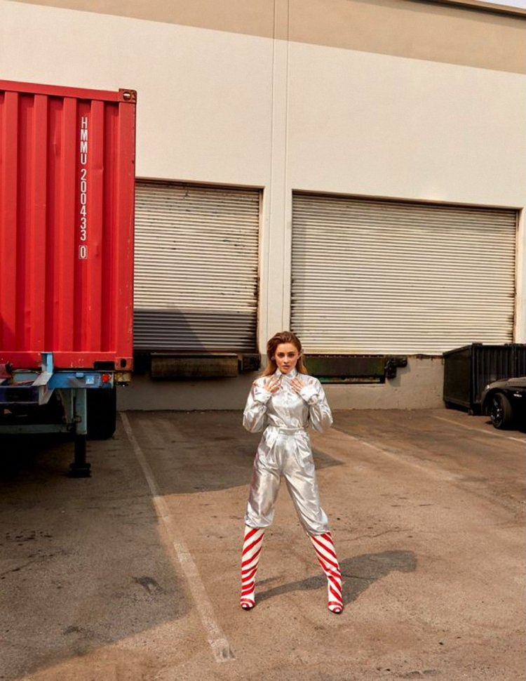 Josephine Langford Sexi