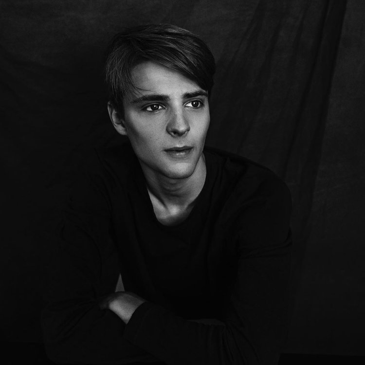 Corey Fogelmanis Feet