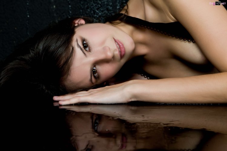 Swan Tossing Flowers to ... Swan Naked