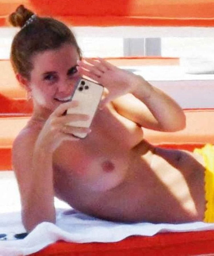 Emma Watson Leaked