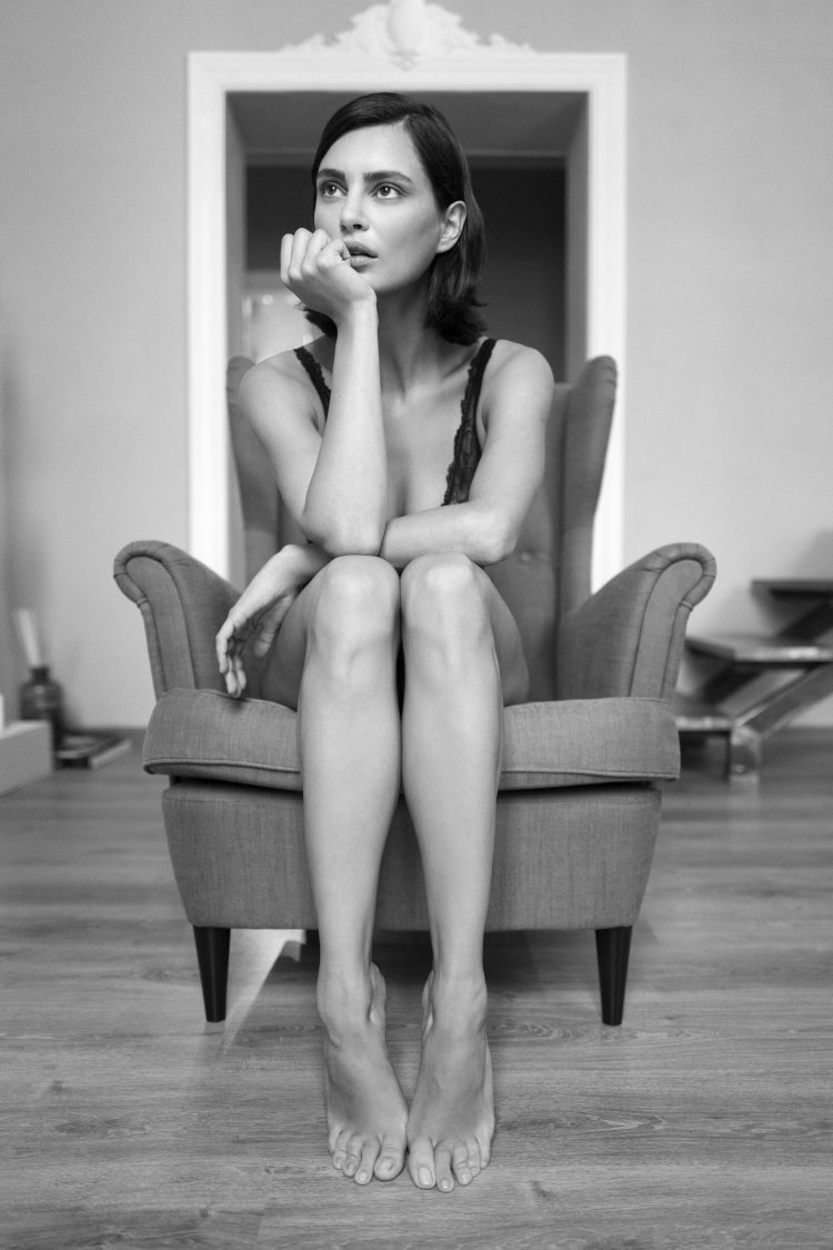 Marlon Teisher is naked