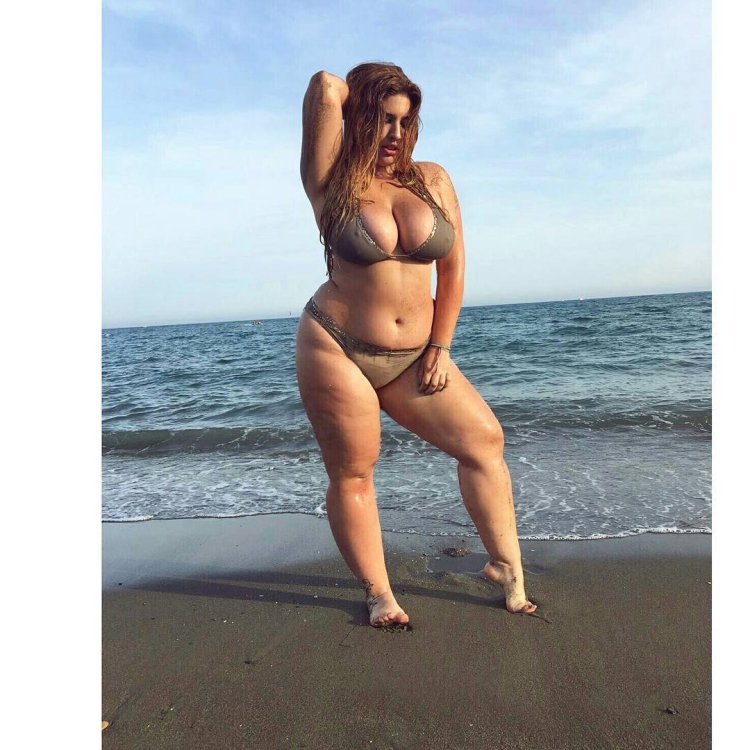 Natalia Lausano Plus Saiz