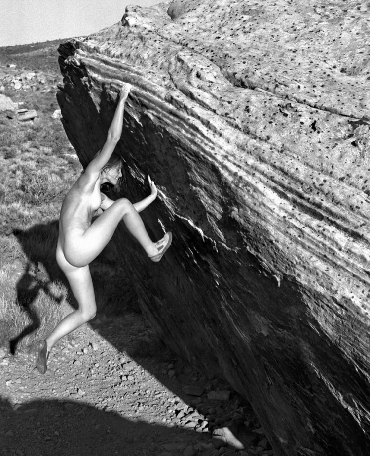 Climbing climbers Nude