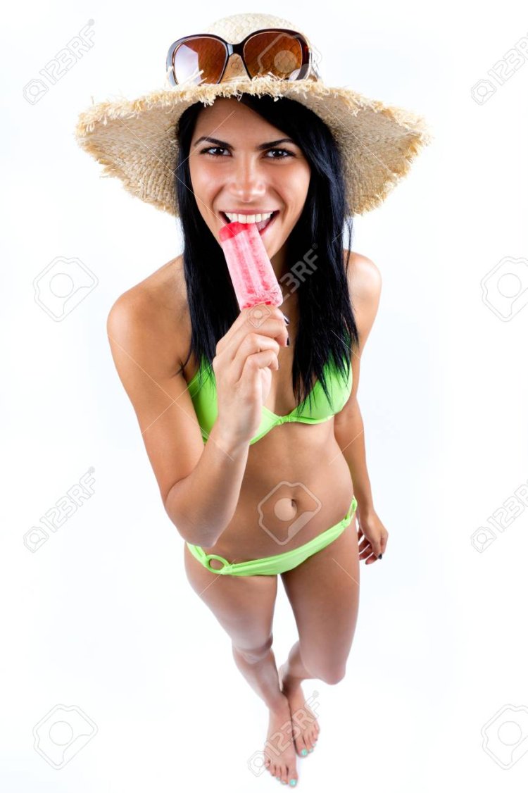 Strawberries with lip cream