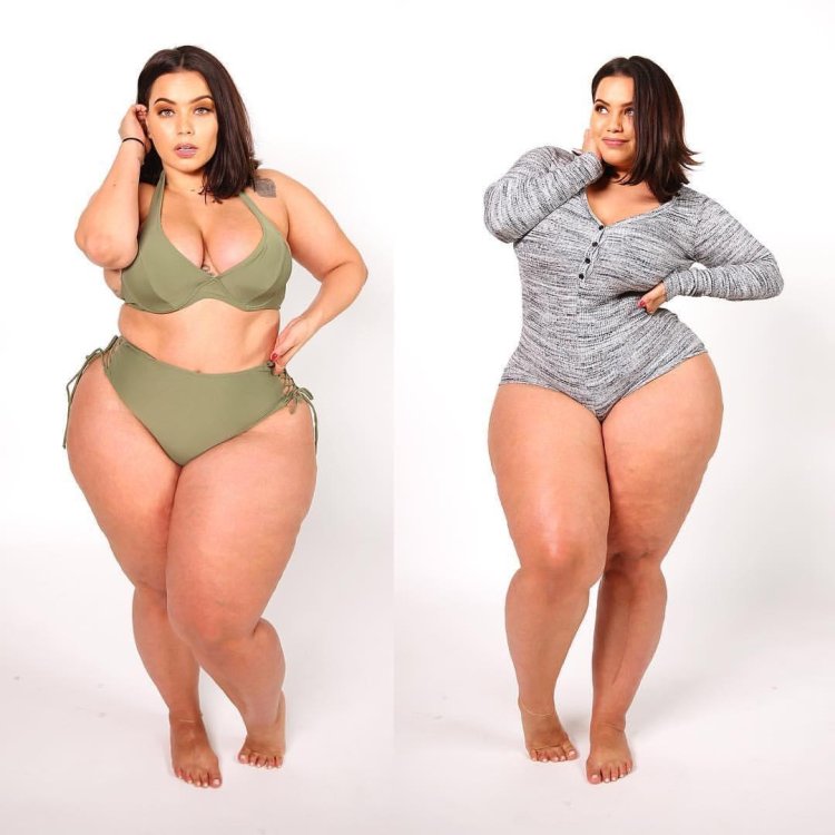 Model plus Sofia Adams