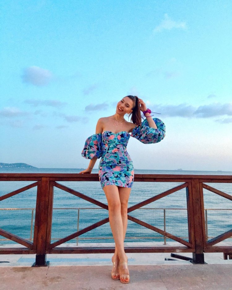 Giraza Karada Miss Turkey