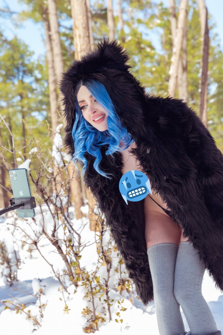 Kristen Hughey chest