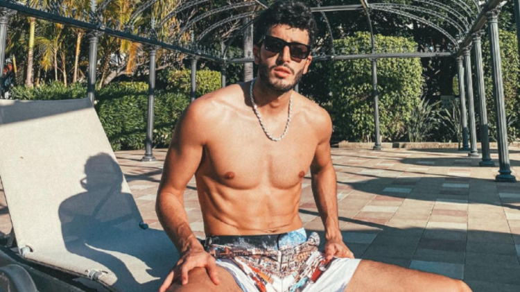 Sebastian. Yatra. Foto. Strosseol. TNI