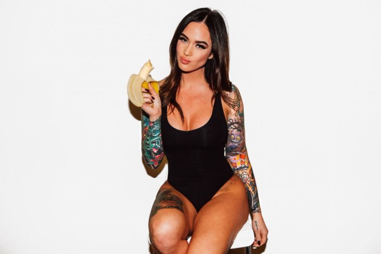 Model Jessica Bursiaga