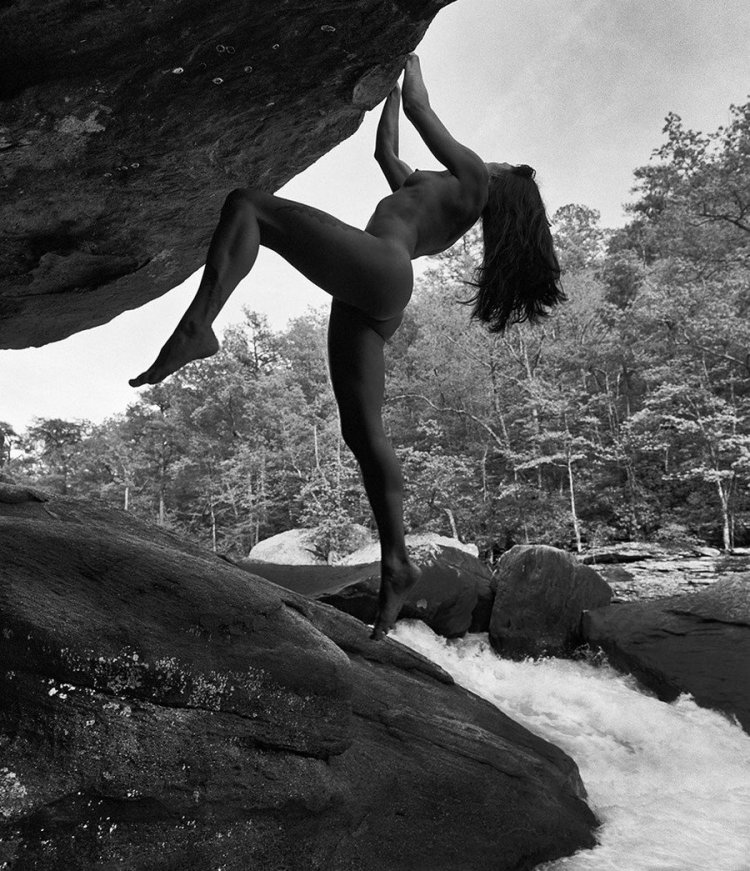Laura Jasock Naked climbing