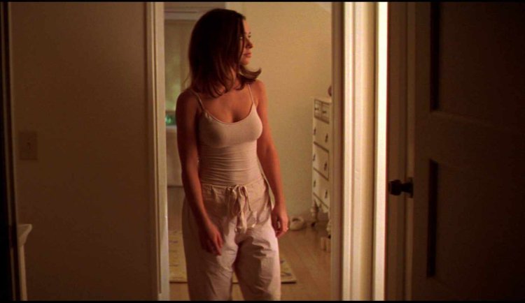 Jennifer Love Hwitt bedding